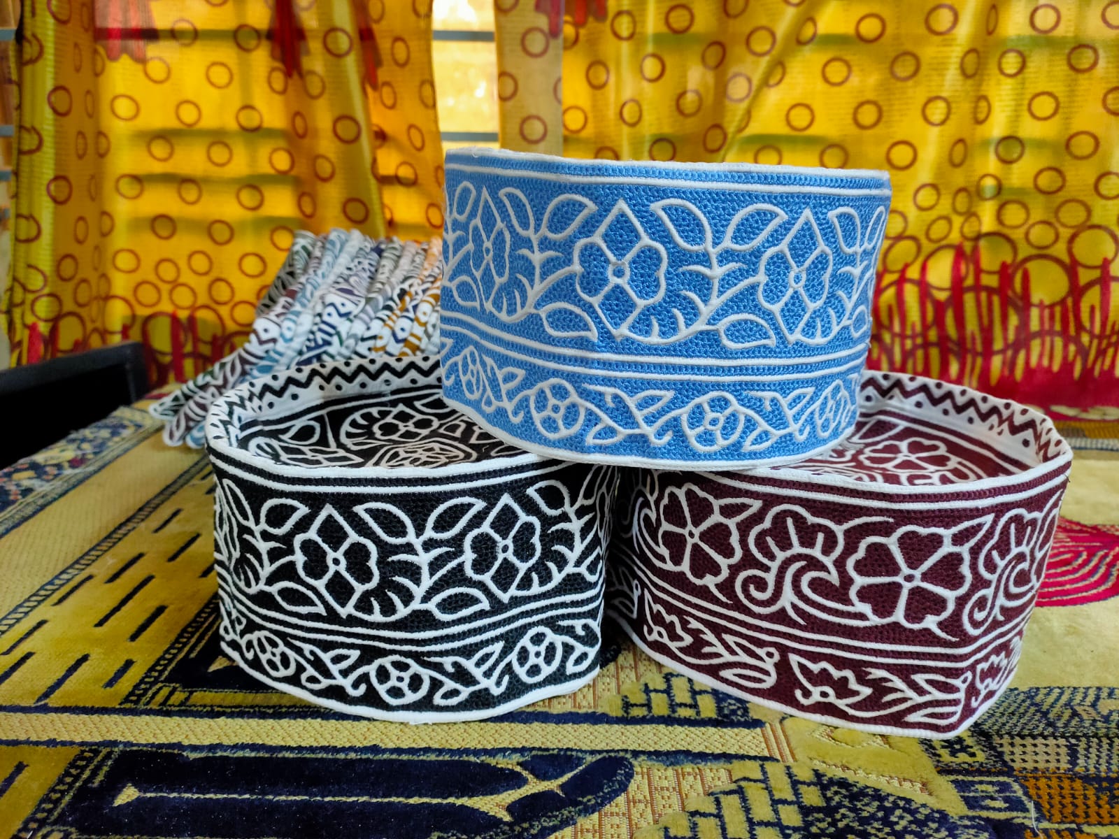 Omani Caps & Indian Barkati Caps – Bulk Wholesale Deals