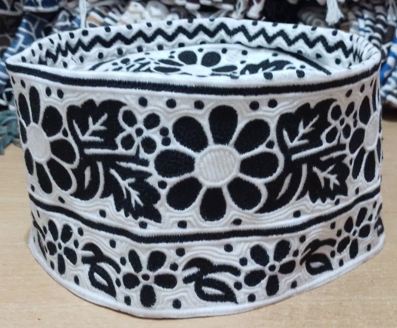 Omani Barkati Cap   Traditional Islamic Style