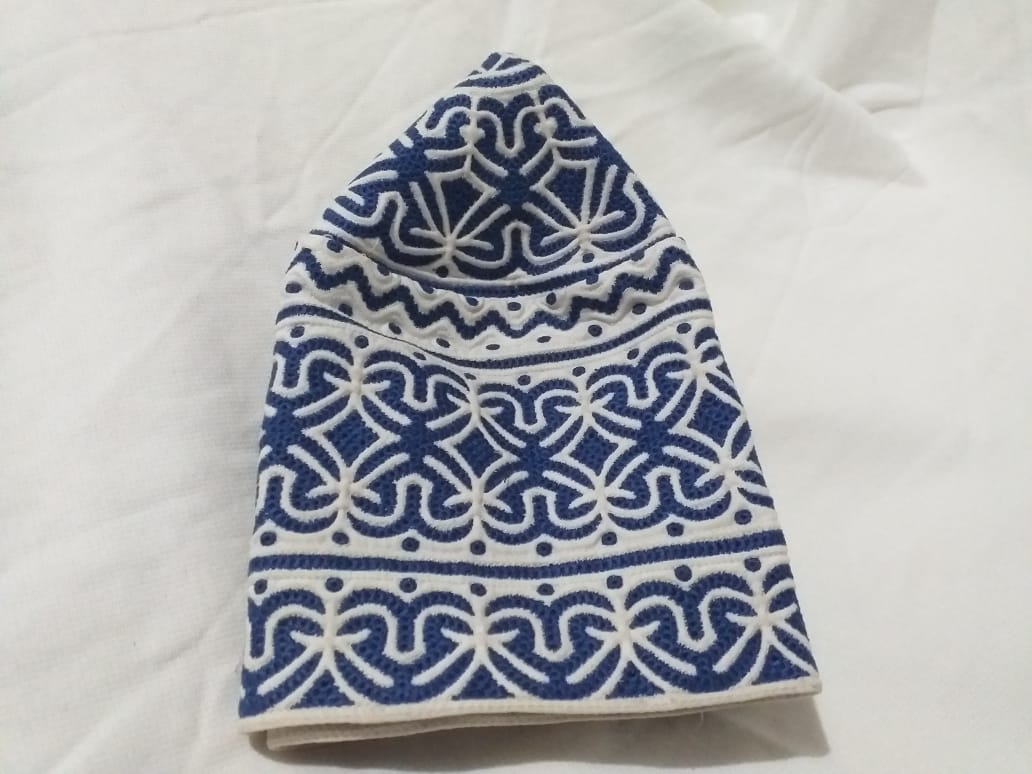 Comfortable Fit Omani Cap with Stylish Embroidery