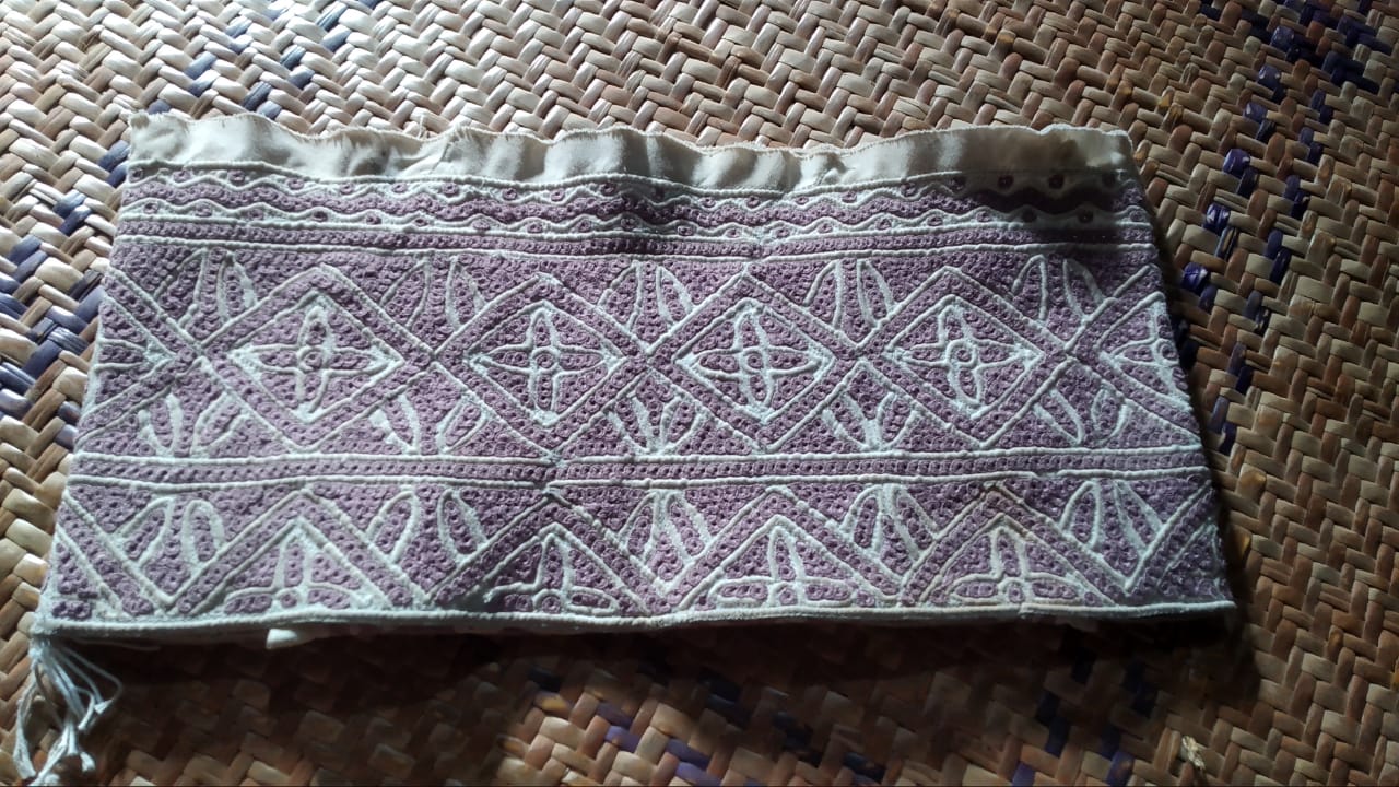 Special Omnai Handmade Kumma , From Oman, With Craft