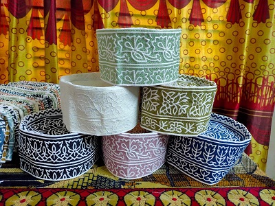 y Omani Computer Embroidered Topi for Prayer
