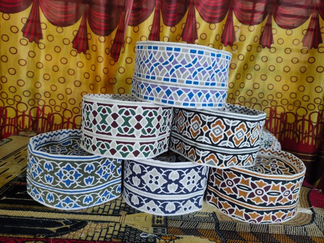 Traditional Omani Computer Cap Topi Kumma for Muslim Prayer