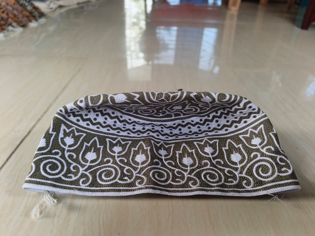Traditional White Omani Prayer Caps