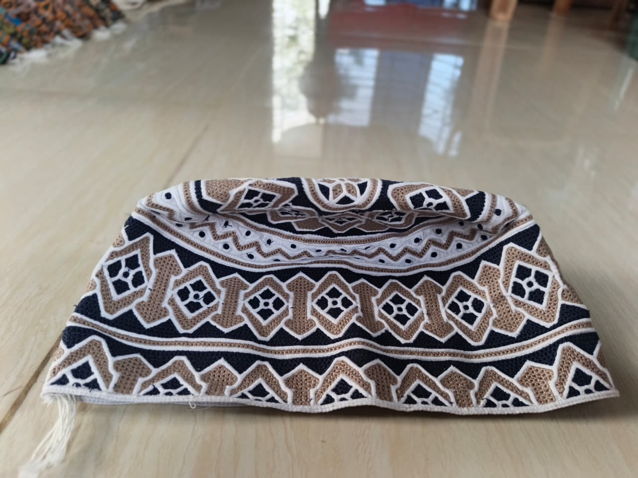 Luxury White Omani Cap Collection for Men