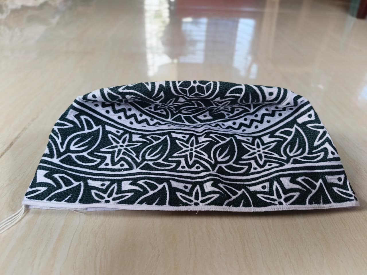 White Arabic Omani Cap Collection India