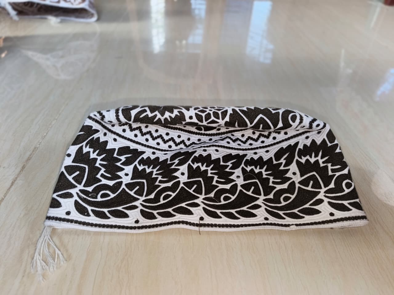 Elegant White Khumma Caps for Men