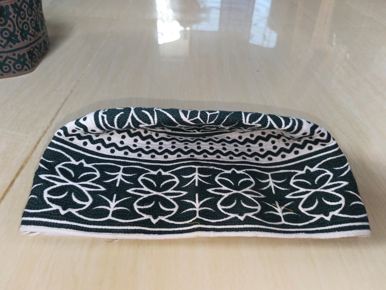 Premium White Khumma Caps Wholesale