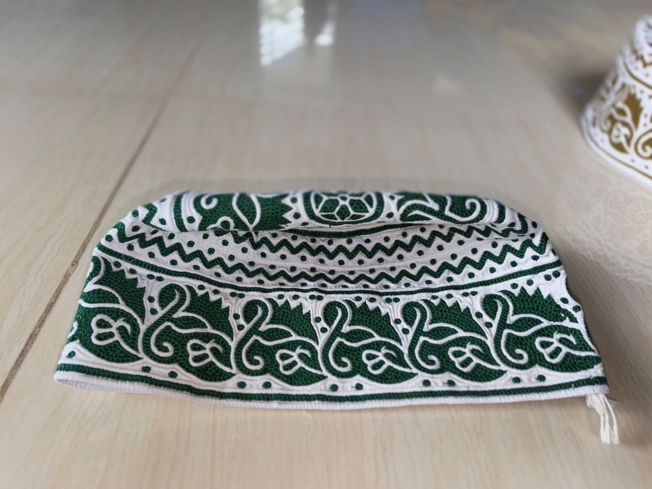 Classic White Omani Cap for Daily & Eid Wear