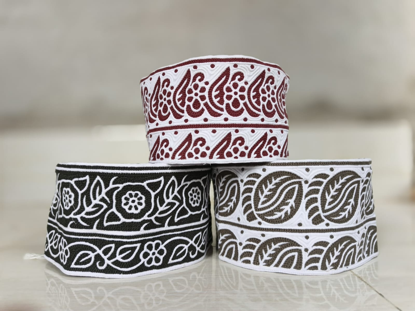 Computer Embroidered Islamic Prayer Kumma Wholesale